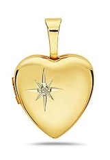 very nice heart gold baby charm